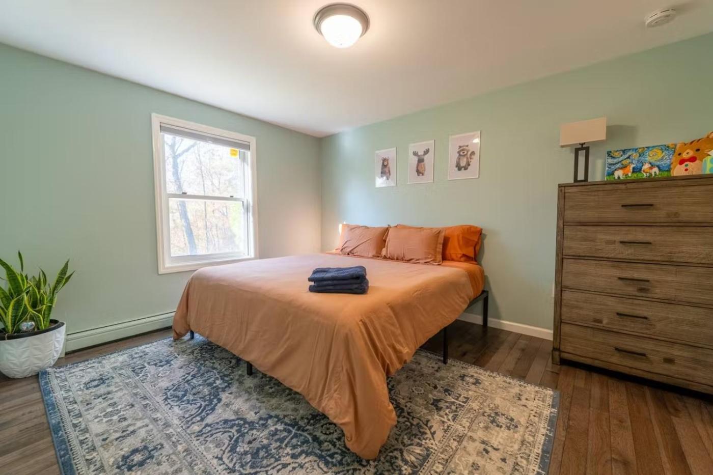 Woodland Whimsy A Private Escape, Hot Tub, Pool, Sunroom Saugerties Exterior photo